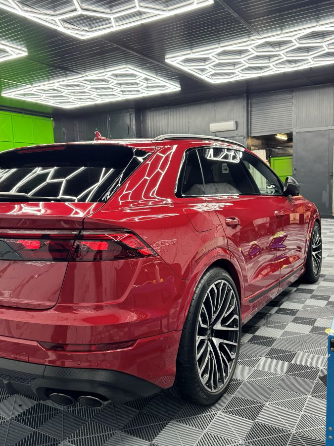 Автомобил със защитно PPF фолио - проект 18