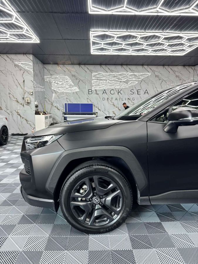 Автомобил със защитно PPF фолио - проект 47